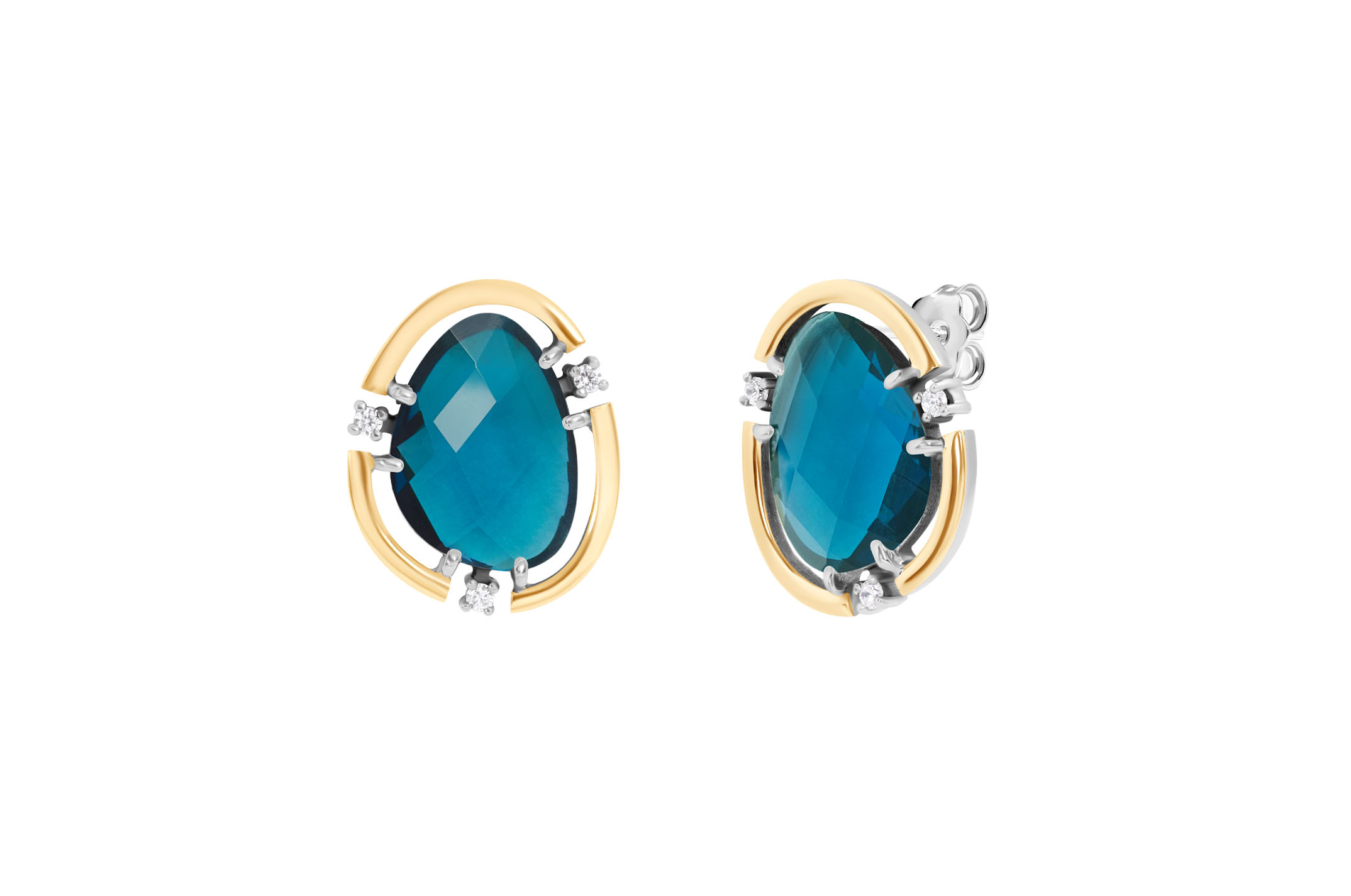 Jewel: earrings;Material: 925 silver and 9K gold;Stones: zirconias & pedra-da-lua;Weight: 7 gr (silver) and 1.7 gr (gold);Color: white and yellow;Size: 2.3 cm x 1.9 cm