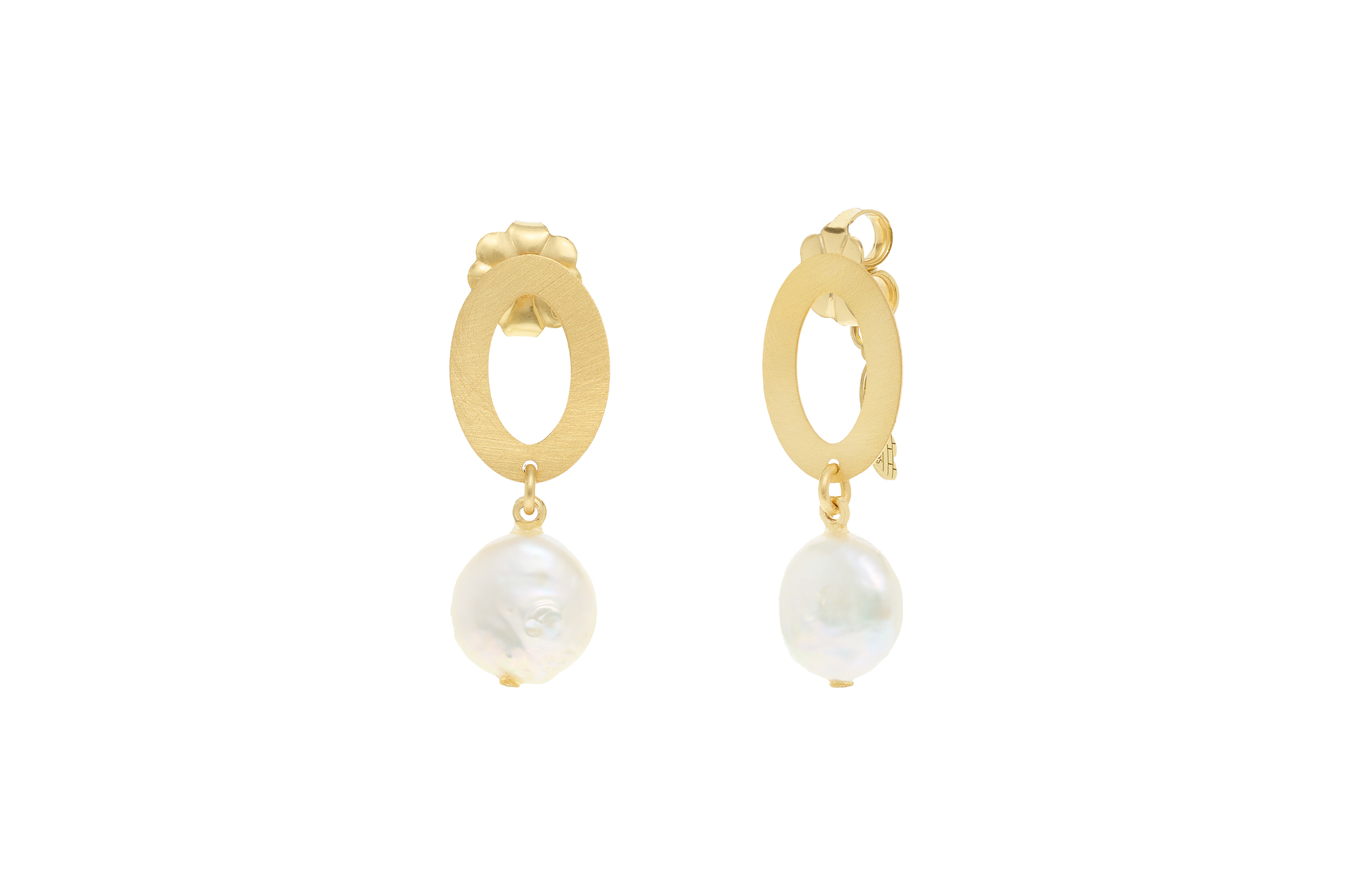 Jewel: earrings;Material: silver 925;Weight: 6.1 gr;Stone: pearls;Color: yellow;Size: 3.5 cm