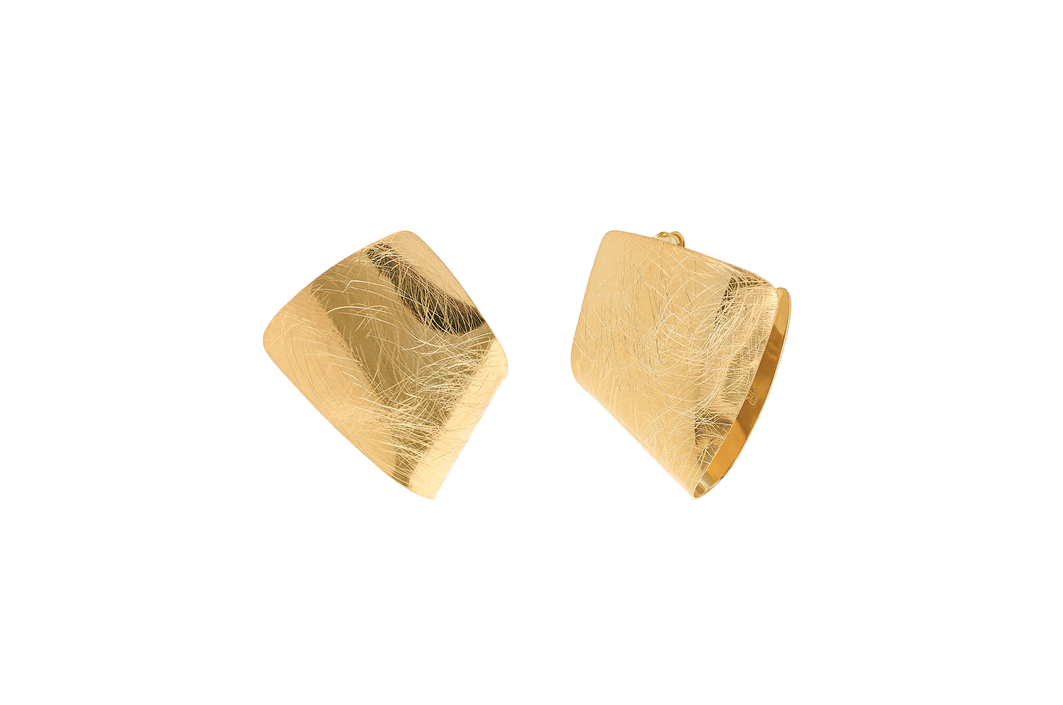 Joia: brincos;Material: prata 925;Peso: 6.1 gr;Cor: amarelo;Medida: 3.5 cm 